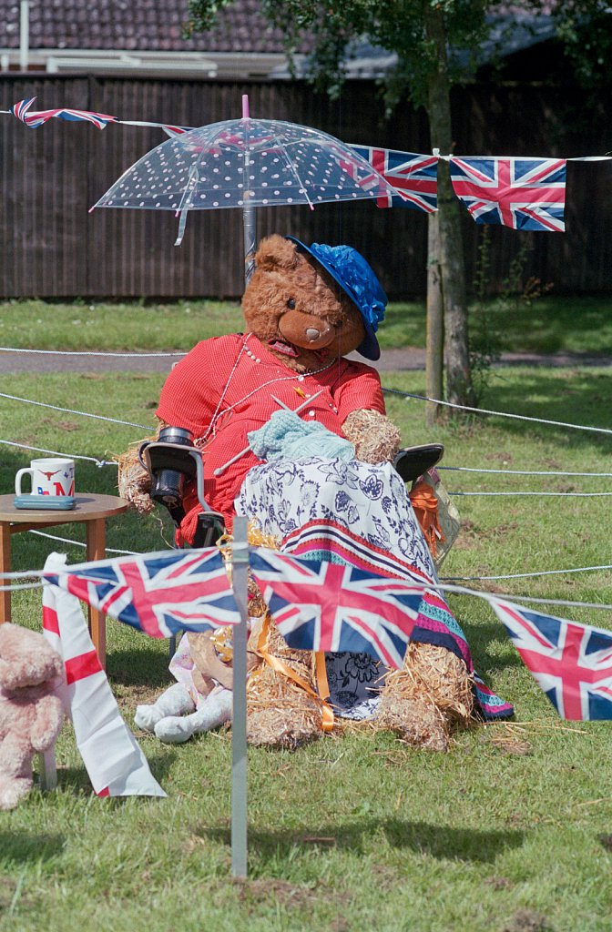 Barber-ellingham-teddy-bears01.jpg