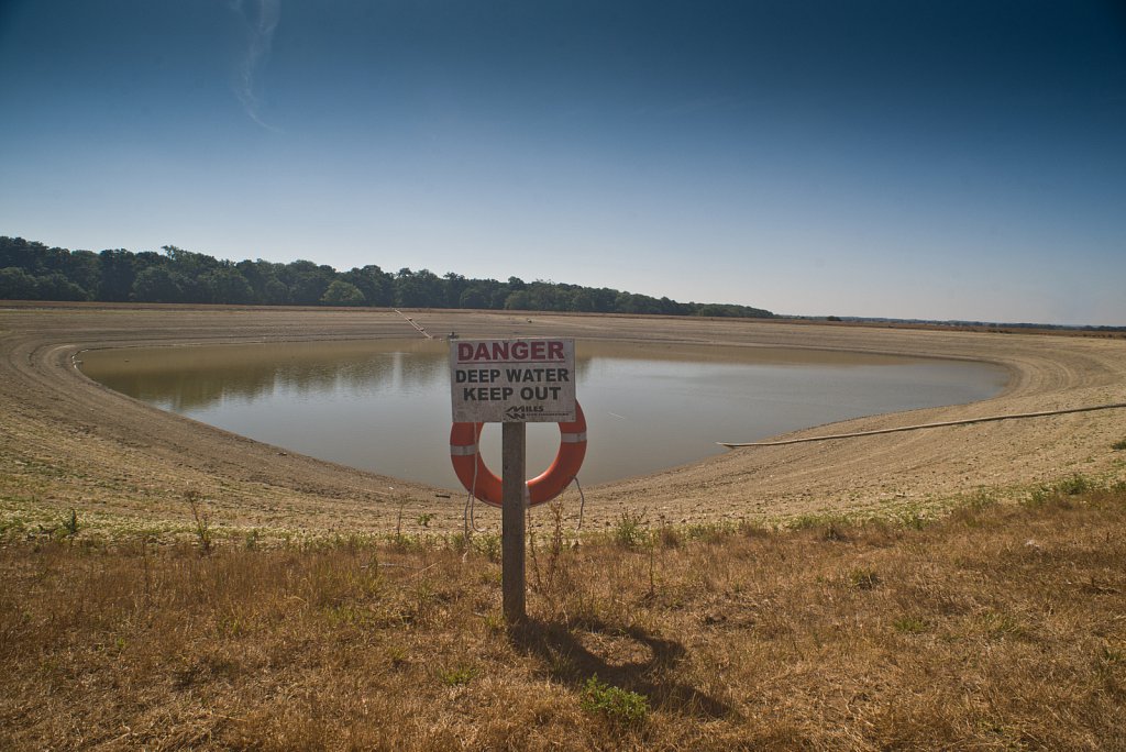 Euston farm drought conditions.